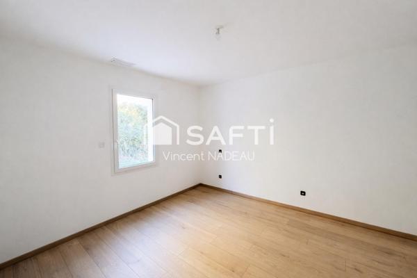 Maison - 6 pièces - 117m²