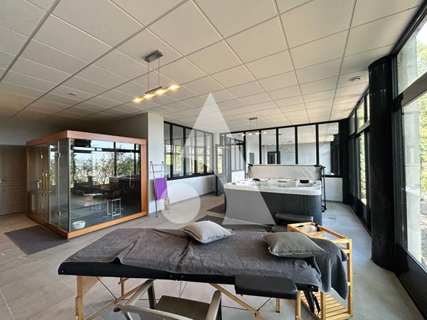 Maison 6 pièces 248 m2
