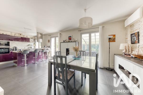 Maison à vendre 6 pièces 146 m² Noisy-le-Grand