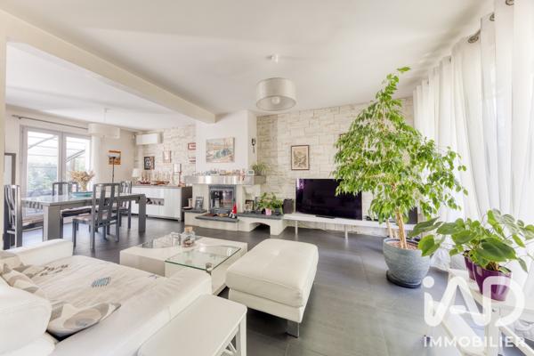 Maison à vendre 6 pièces 146 m² Noisy-le-Grand