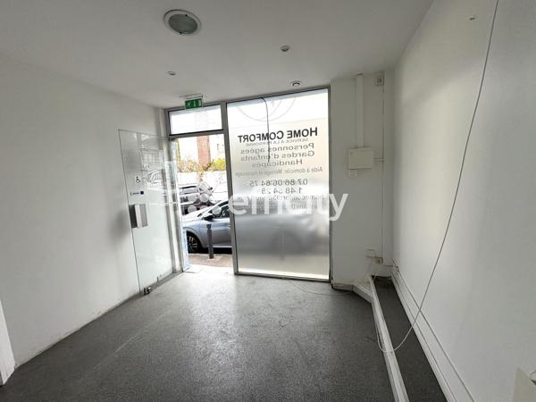 Local Commercial - 30 m²