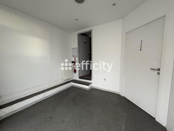 Local Commercial - 30 m²