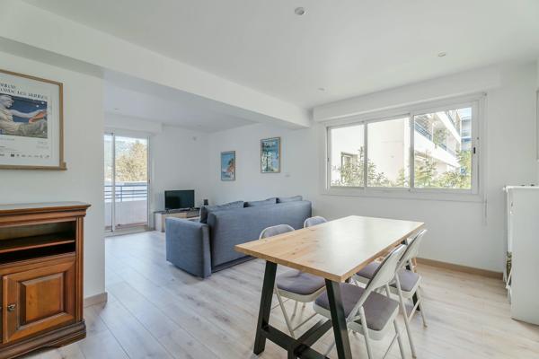QUARTIER LAMALGUE : T3 Meublé pour location de 9 mois
