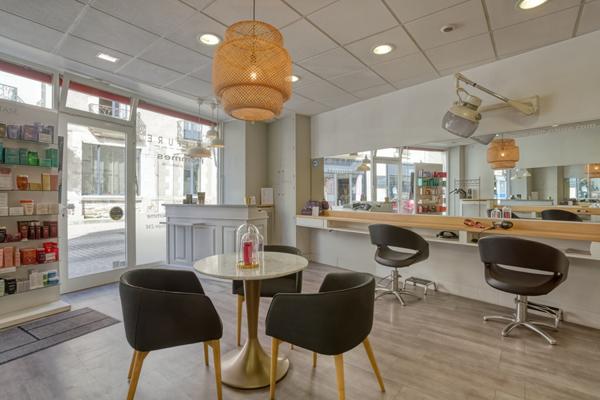 Fonds de commerce 5 pièce(s) 67 m²