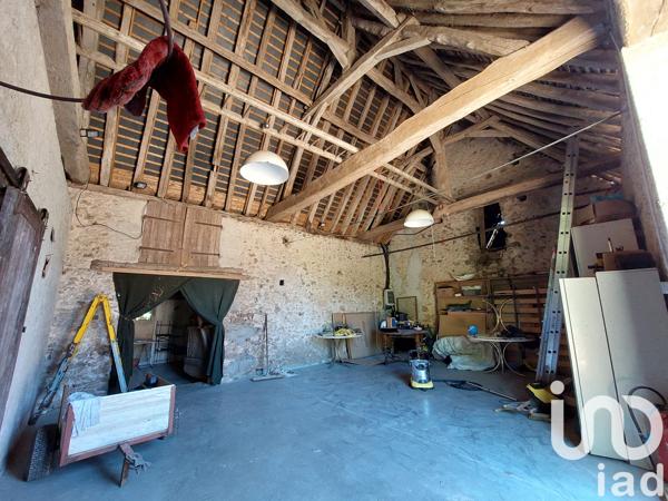 Maison à vendre 15 pièces 269 m² Luynes