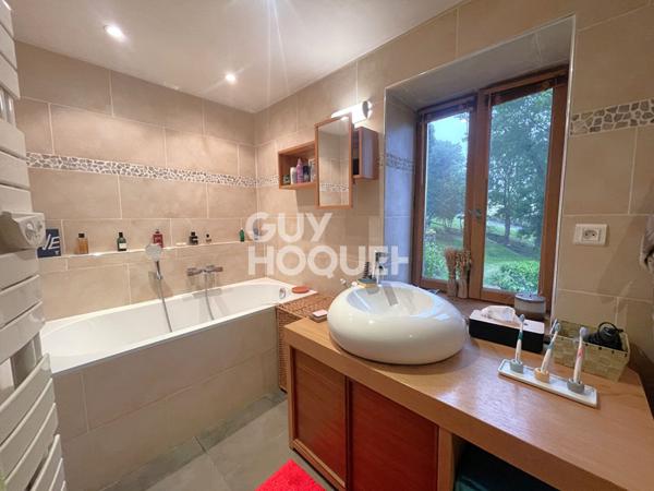 Maison en pierre sur une parcelle de 1680 m²