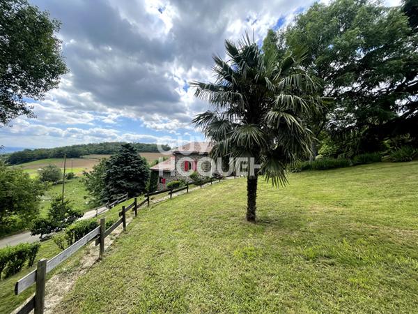 Maison en pierre sur une parcelle de 1680 m²