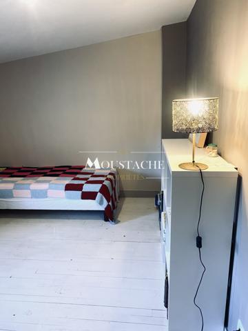 CHARMANTE MAISON TYPE LONGERE - PISCINE & PROCHE COMMERCES -