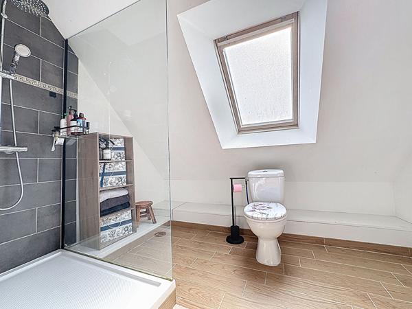 Maison familiale à vendre à Saint Herblon - 4 chambres, grande mezzanine et garage - Terrain de 1600 m²