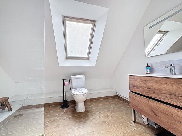 Maison familiale à vendre à Saint Herblon - 4 chambres, grande mezzanine et garage - Terrain de 1600 m²