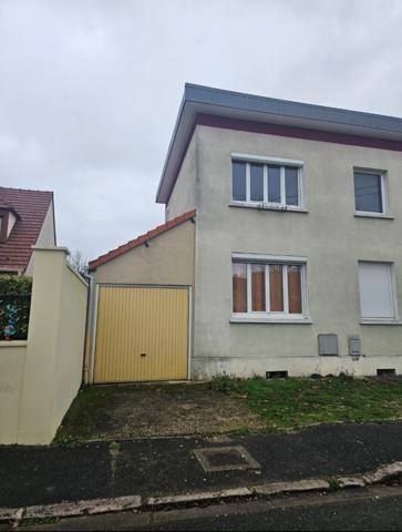 Itteville (91760) T1 refait à neuf avec garage double en option pouvant être aménagé en pièces supplémentaires