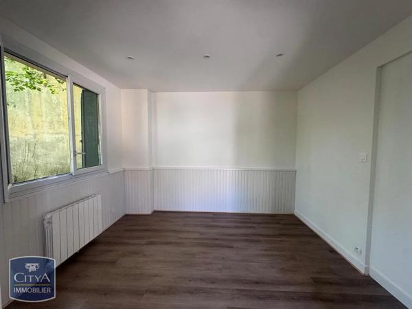 Appartement à louer 2 pièces 31.37m² Pont-de-Chéruy (38230)