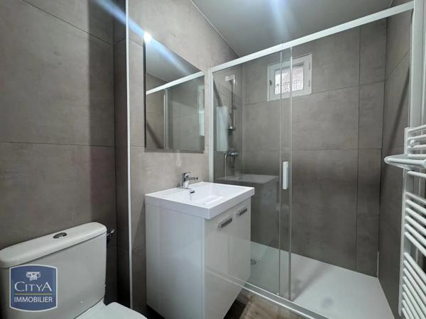 Appartement à louer 2 pièces 31.37m² Pont-de-Chéruy (38230)
