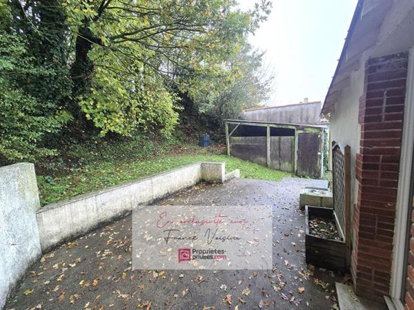 A VENDRE en Exclusivité à Saint Paul en Pareds maison divisée en 3 logements locatifs sur une parcelle de 394 m2