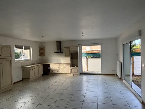 Maison 104 m2 avec 3 chambres - Jardin 100 m2 Villenave-d'Or