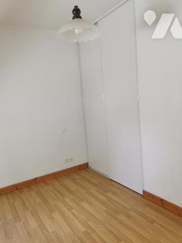 maison récente située en impasse avec 4 chambres proche commerces