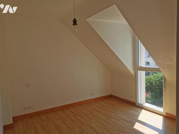 maison récente située en impasse avec 4 chambres proche commerces