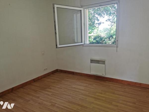 maison récente située en impasse avec 4 chambres proche commerces