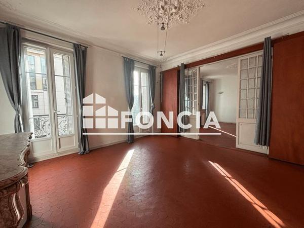 À vendre Appartement 6 pièces 211 m² - Toulon 83000
