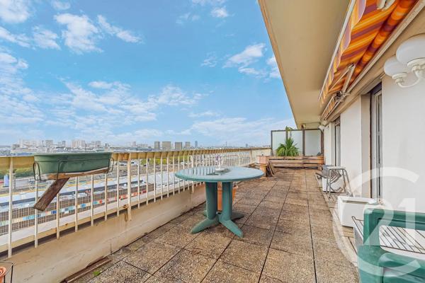 Appartement F2 à vendre  2 pièces - 42,03 m 2   PARIS  - 75012