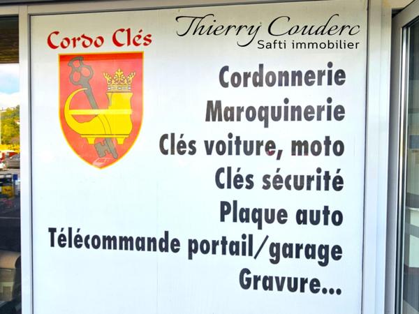 Cordonnerie, maroquinerie, clé, gravure, plaques auto