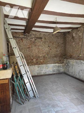 SOMAIN GROUPE DE 2 MAISONS A RENOVER