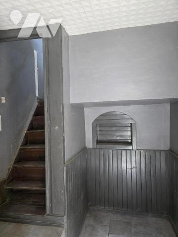 SOMAIN GROUPE DE 2 MAISONS A RENOVER