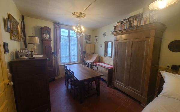 Maison à vendre    2 pièces •  Château-Thierry