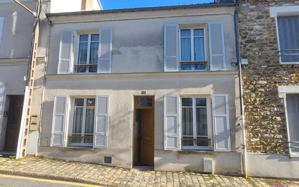 Maison à vendre    2 pièces •  Château-Thierry