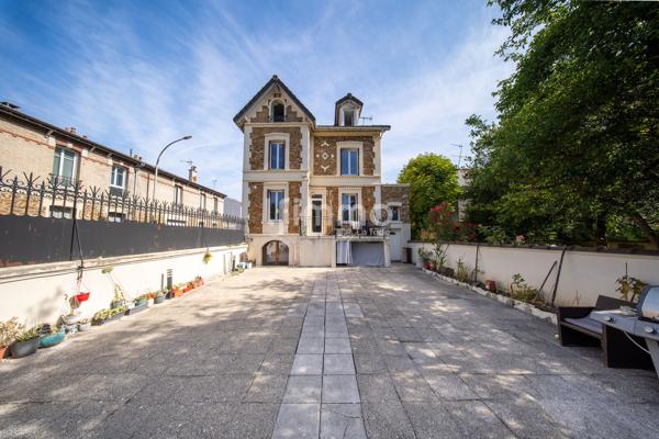 Maison meulière de caractère en bord de Marne