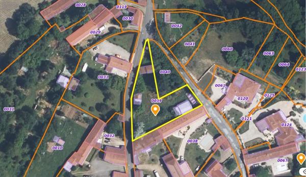 Terrain à Batir à vendre à Chiré-en-Montreuil dans la Vienne (86190), ref : L1955