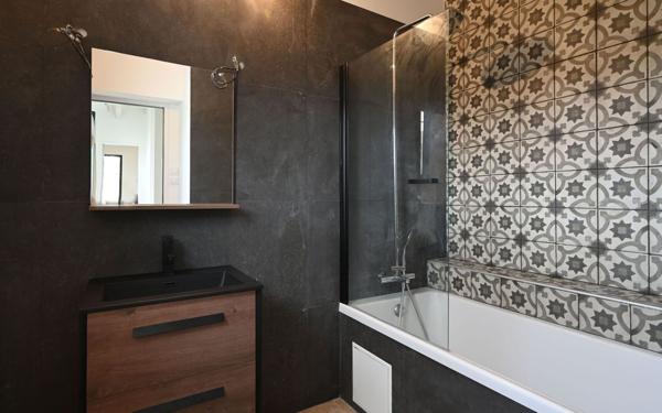 Maison à vendre    5 pièces •  Loix