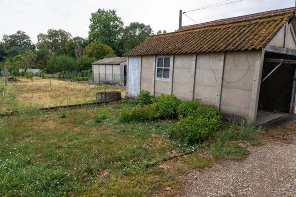 Vente                                                      Maison de ville
                        
                     4 pièces                      69 m2                     à Vierzon