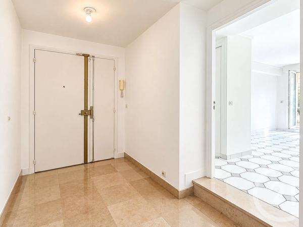 Appartement F3 à vendre  3 pièces - 107,14 m 2   PARIS  - 75015