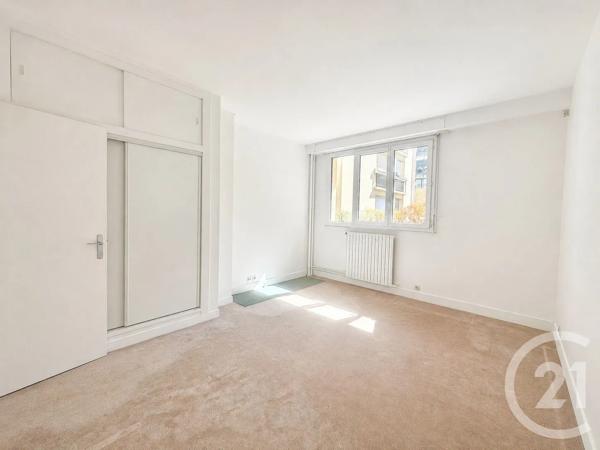 Appartement F3 à vendre  3 pièces - 107,14 m 2   PARIS  - 75015
