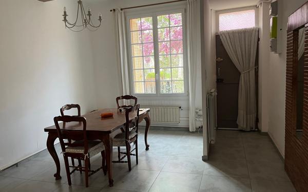 Maison à vendre    5 pièces • 117 m2 Saint-Cyr-sur-Mer