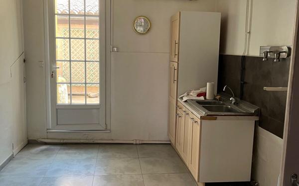 Maison à vendre    5 pièces • 117 m2 Saint-Cyr-sur-Mer