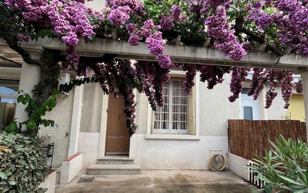 Maison à vendre    5 pièces • 117 m2 Saint-Cyr-sur-Mer