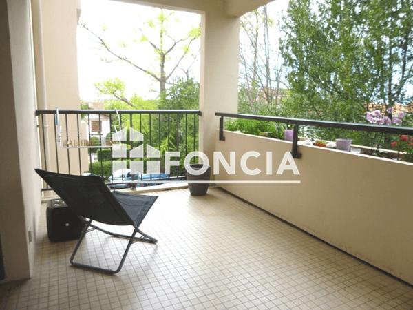 Location Studio 42.03 m² - RUE DE MASURE Bayonne 64100
