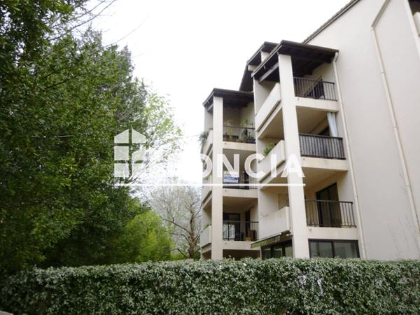 Location Studio 42.03 m² - RUE DE MASURE Bayonne 64100