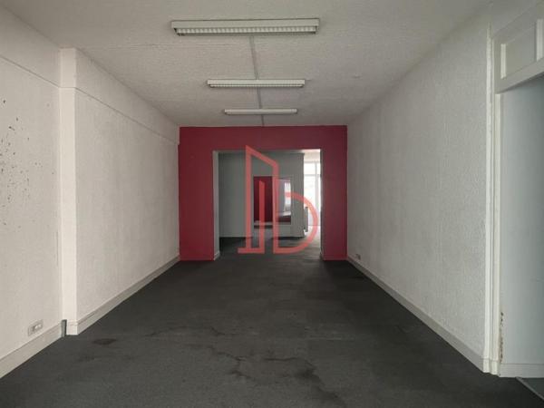 Local Commercial de 200 m² à vendre à Bordeaux Rive Droite