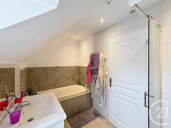 Maison à vendre  6 pièces - 176 m 2   VOUZON  - 41