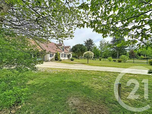 Maison à vendre  6 pièces - 176 m 2   VOUZON  - 41