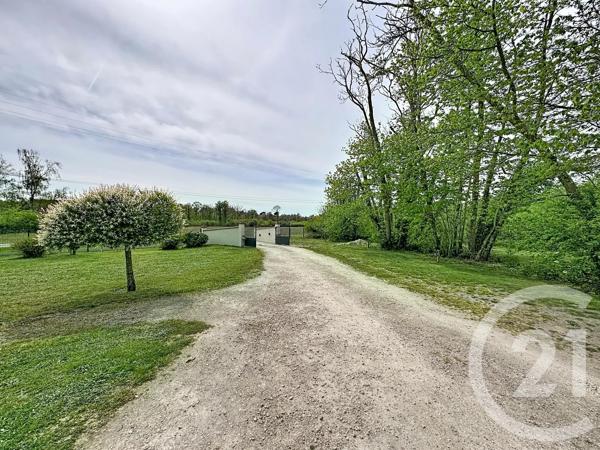 Maison à vendre  6 pièces - 176 m 2   VOUZON  - 41