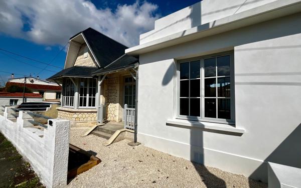 Maison à vendre    4 pièces •  La Rochelle