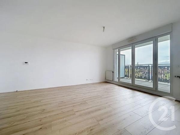 Appartement F3 à vendre  3 pièces - 59,19 m 2   MELUN  - 77