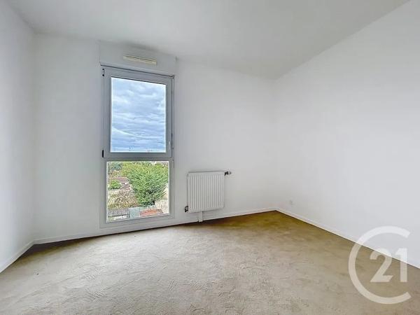 Appartement F3 à vendre  3 pièces - 59,19 m 2   MELUN  - 77