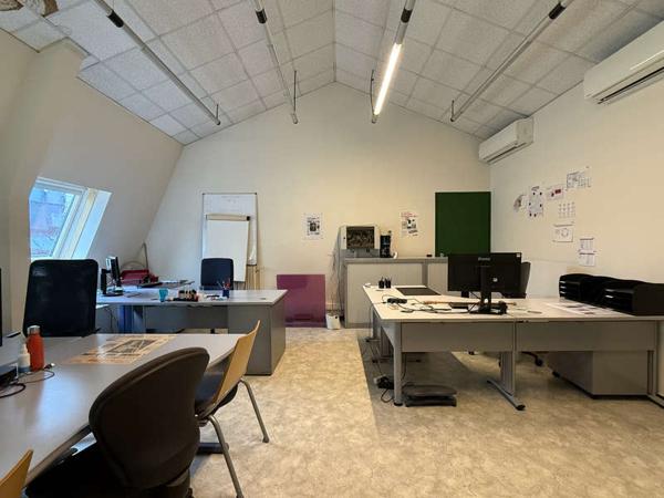 LA ROCHE SUR YON / Vente Local professionnel 140 m²