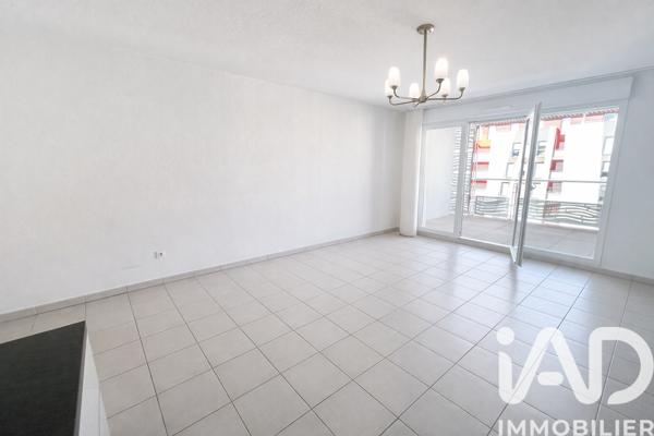 Appartement à vendre 3 pièces 75 m² Nîmes