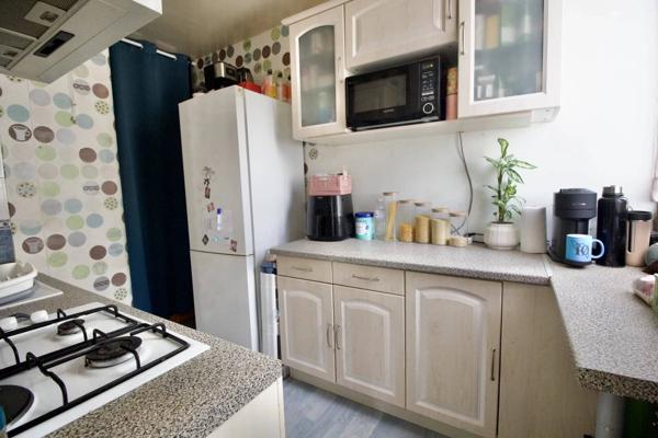 Appartement 2 pièces de 54,77 m2 avec balcon et place de parking en sous-sol